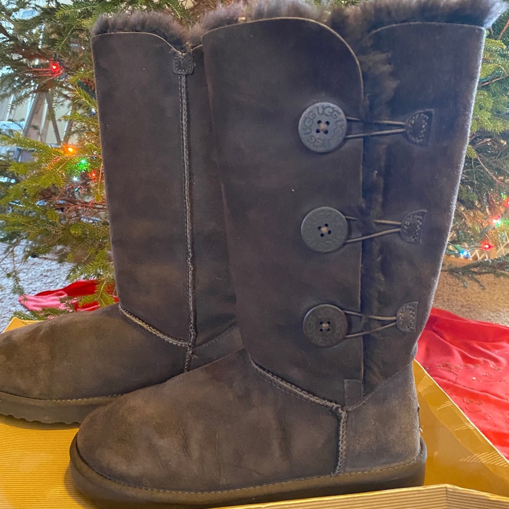 Ugg Tall Bailey Button Triplet - image 3
